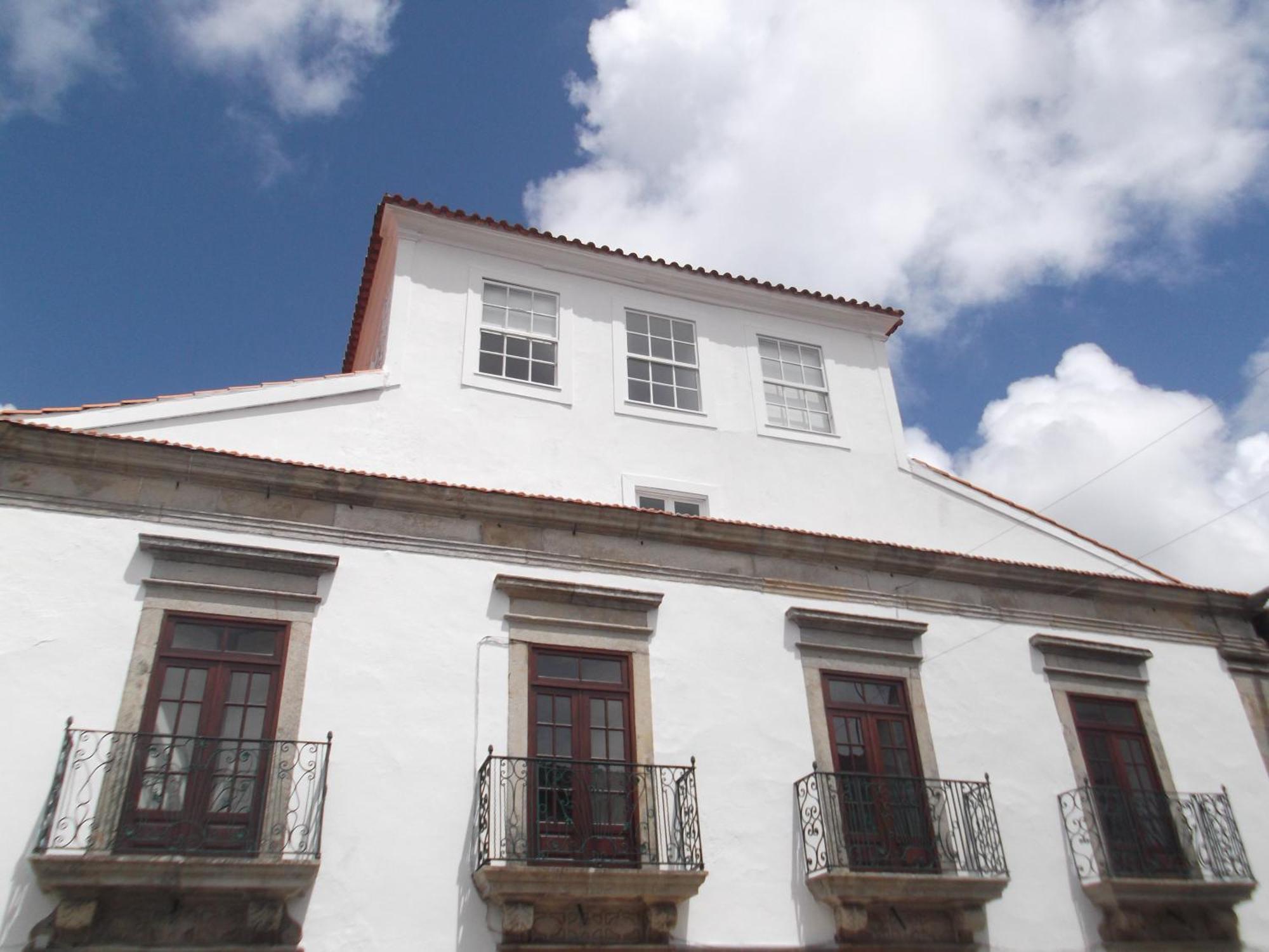 فندق Residencial Galo D'Ouro كامينيا المظهر الخارجي الصورة